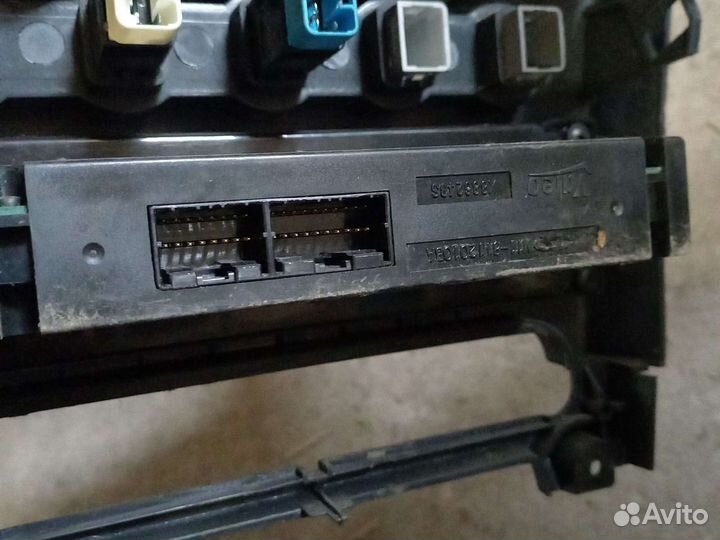 Блок управления печкой Chery M11