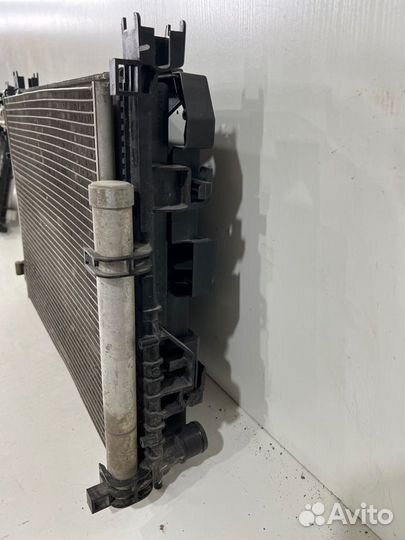 Радиатор кондиционера передний LADA Vesta седан