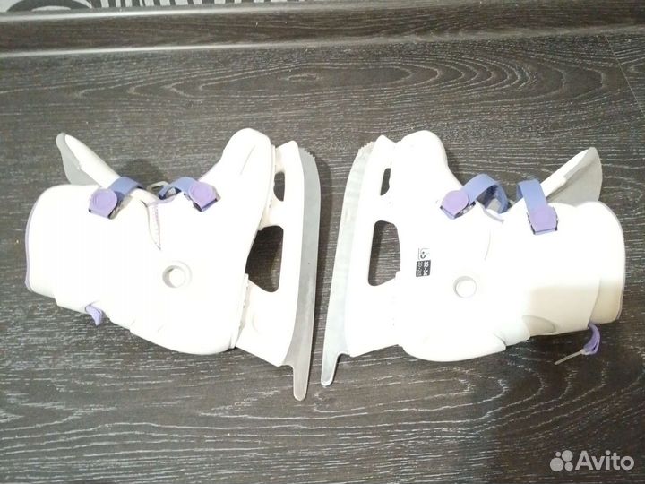 Коньки фигурные