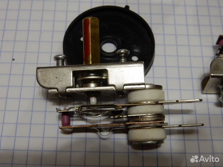 Переключатели/регуляторы мощности конфорки, много