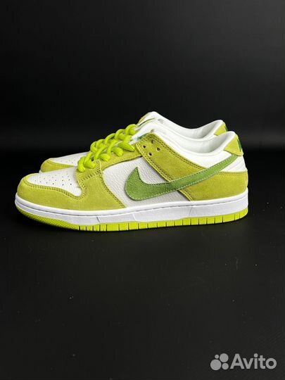 Nike SB Dunk Low Green Apple