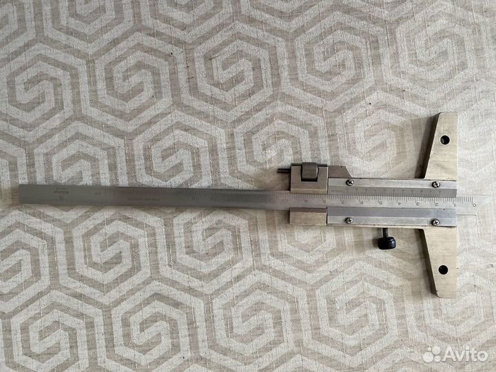 Штангенглубиномер