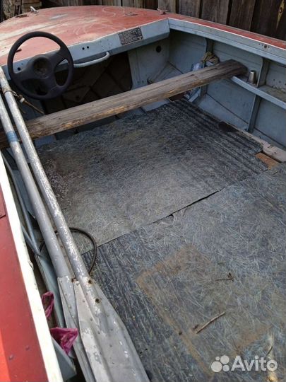 Лодка Днепр