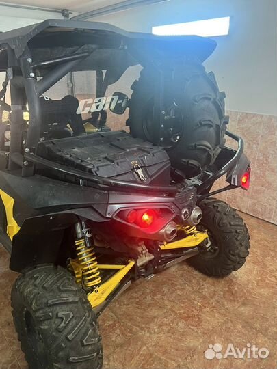 Багги BRP Can-Am Maverick X RS