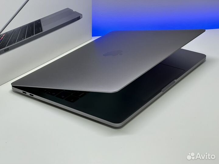 MacBook Pro 13 2018 полный комплект