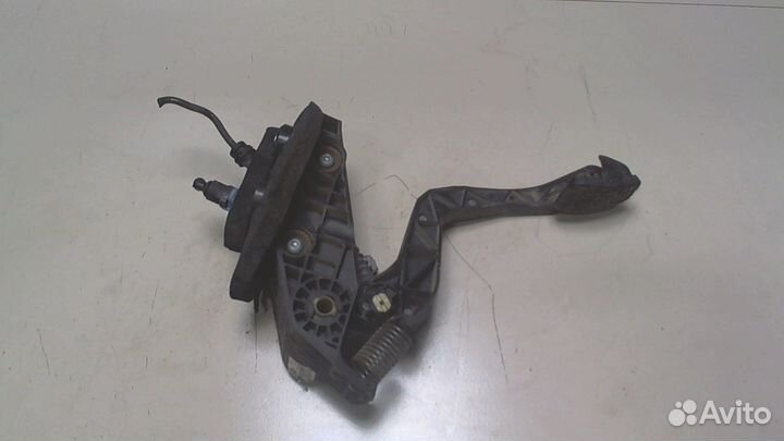 Педаль сцепления Ford Transit (Tourneo) Courier, 2