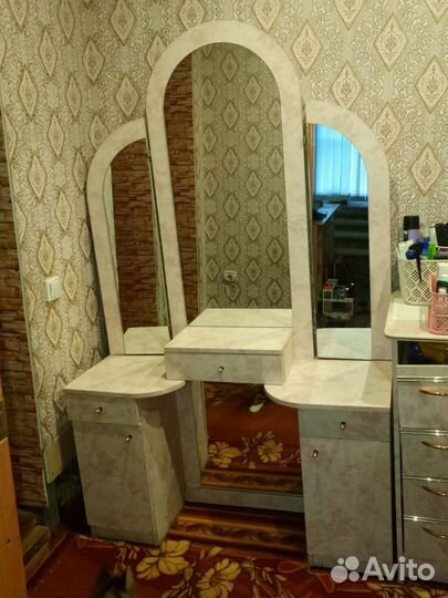 Трельяж с зеркалом