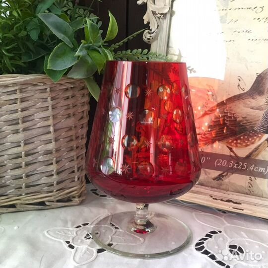 Ваза бокал на ножке