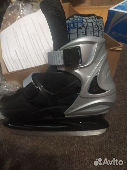 Коньки новые