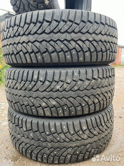 Pirelli Formula Ice 235/55 R18 104T