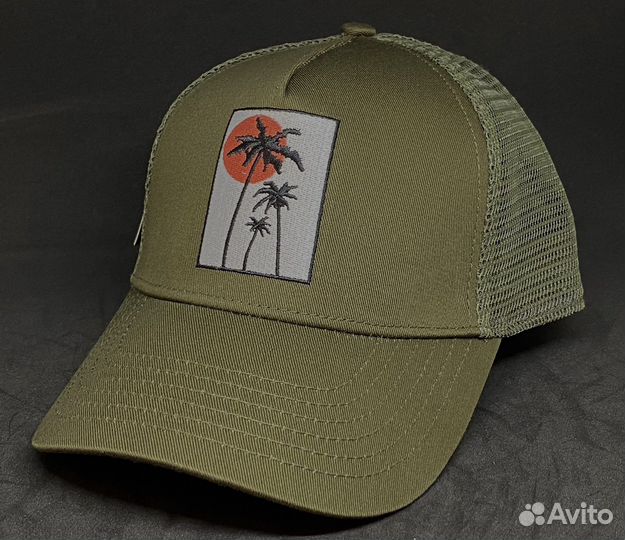 Бейсболка с сеткой