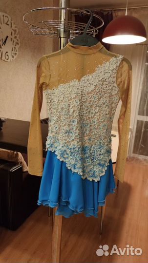 Продам платье для фигурного катания