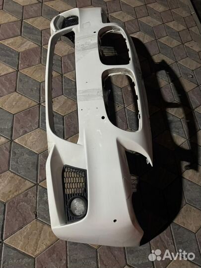 Бампер передний на ф10 м тек