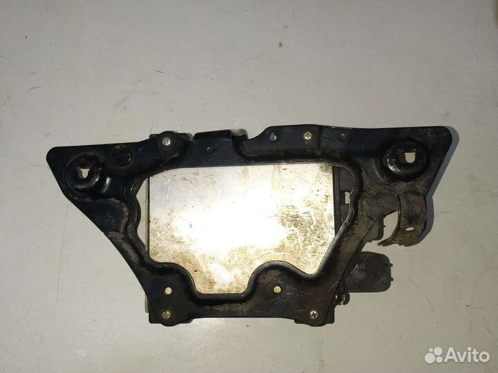 Блок управления форсунками Toyota Raf 4