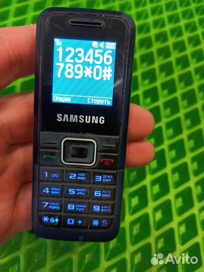 Samsung E1070