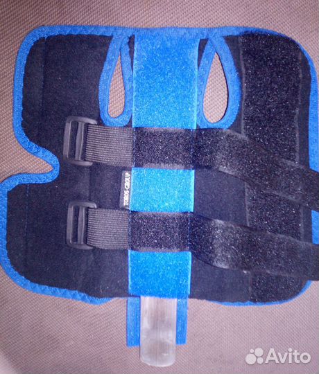 Бандаж на лучезапястный сустав детский