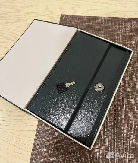 Книга сейф