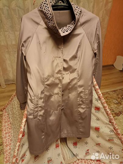 Плащ женский
