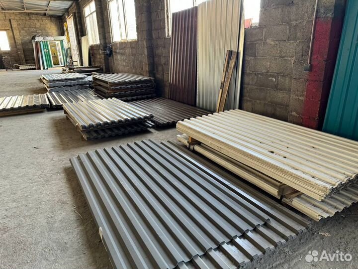 Профнастил на кровлю и заборы