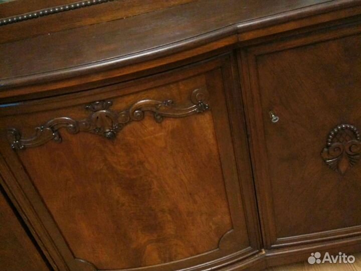 Сервант старинный