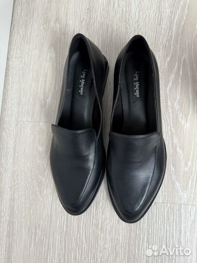 Лоферы женские