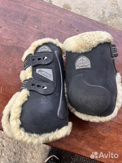 Ногавки для лошади