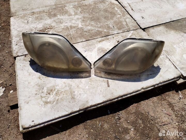 Фары и бампер toyota филдер