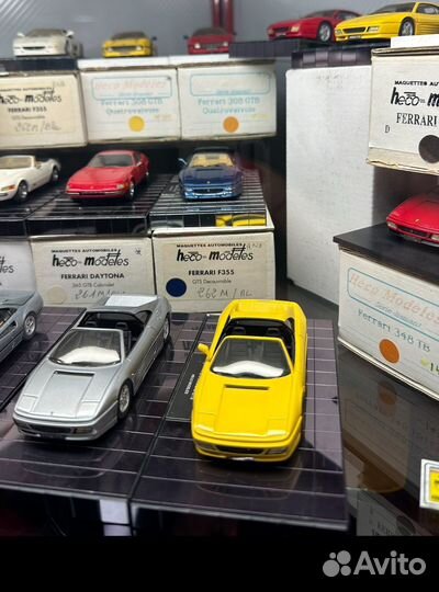 Модель автомобиля Ferrari (Formula 1 official)