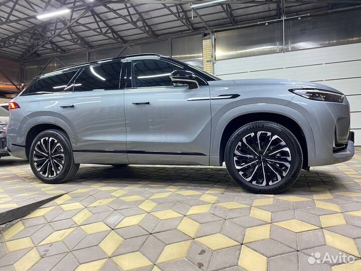 JAECOO J8 2.0 AMT, 2024, 2 950 км