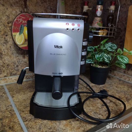 Кофемашина Vitek