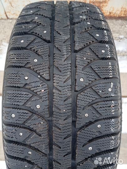 Bridgestone Ice Cruiser 7000 205/55 R16 91T