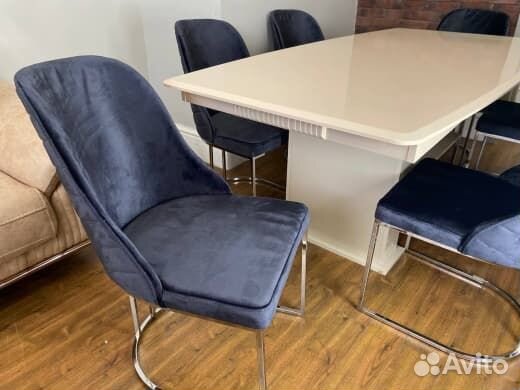 Кухонный стол