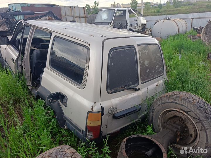 Toyota Land Cruiser 80