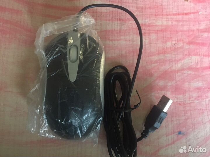 Мышка проводная новая очень компактная