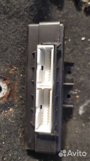 Блок центральным замком Хендай Солярис 1 Hyundai