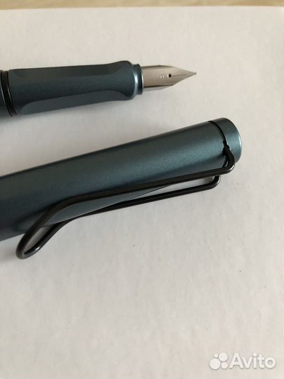 Перьевая ручка