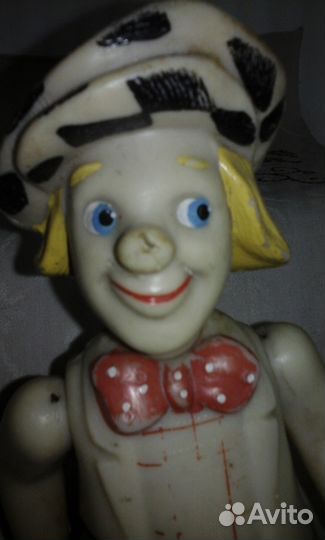 Игрушка Олег Попов