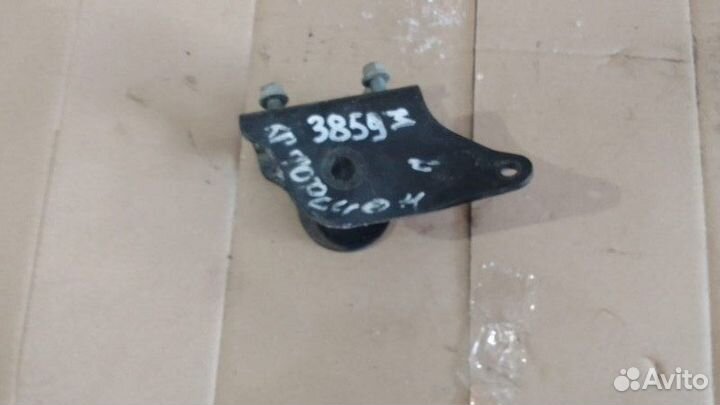 Кронштейн торсиона Man Tga Tgs Tgx