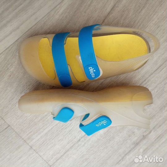 Тапки для купания