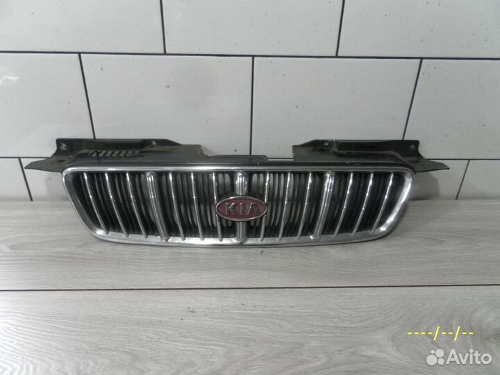 Решетка радиатора Kia Shuma 2