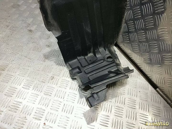 Подкрылок Almera N16 (00-06) пер L б/у