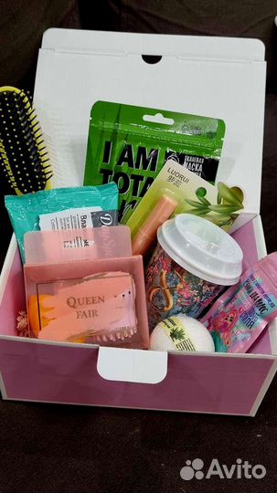 Подарочный бокс на праздники, мужчинам и женщинам