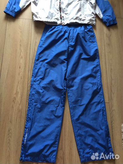 Продам спортивный костюм