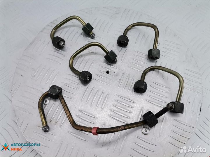 Трубка топливная Renault Scenic 2 2005 8200600509