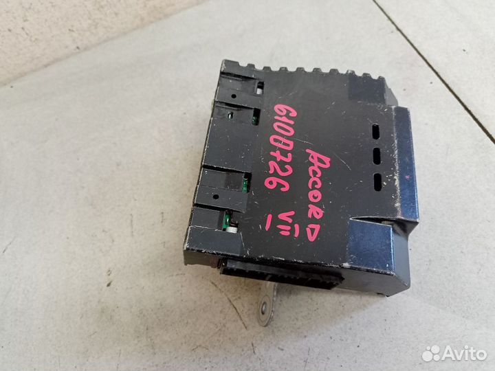 Усилитель магнитолы 39186SED003