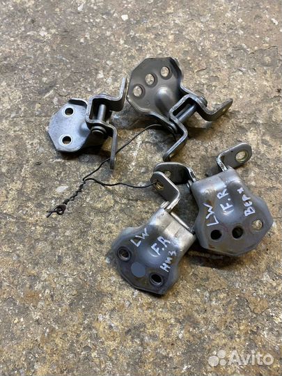 Петля двери Б/У бу