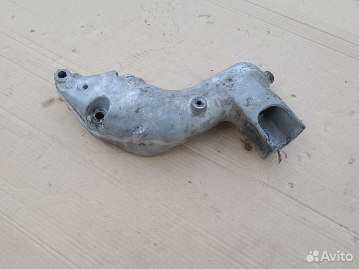 Кронштейн двигателя правый pegeout 206 1998-2012