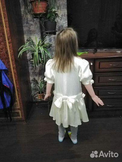 Платье на девочку