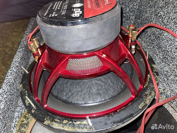 Сабвуфер с коробом