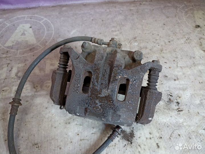 Суппорт тормозной передний правый Renault Koleos